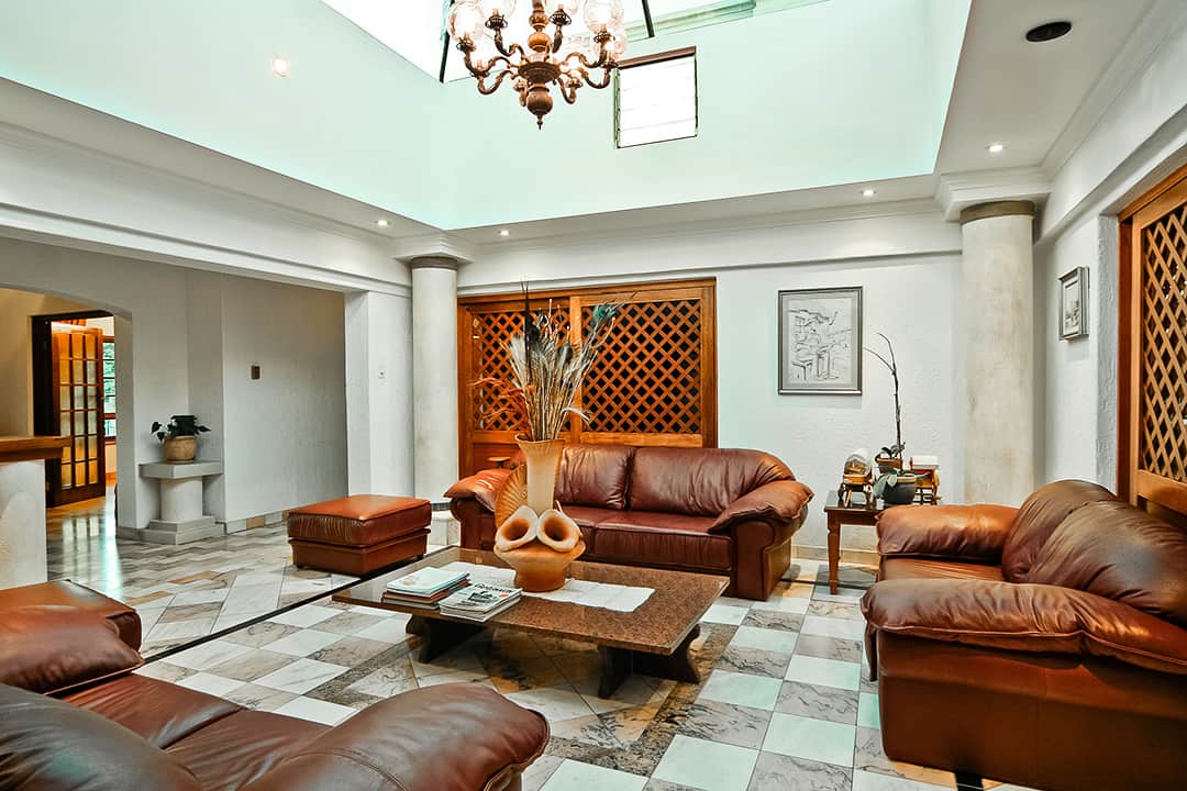 Luxury Villa 3